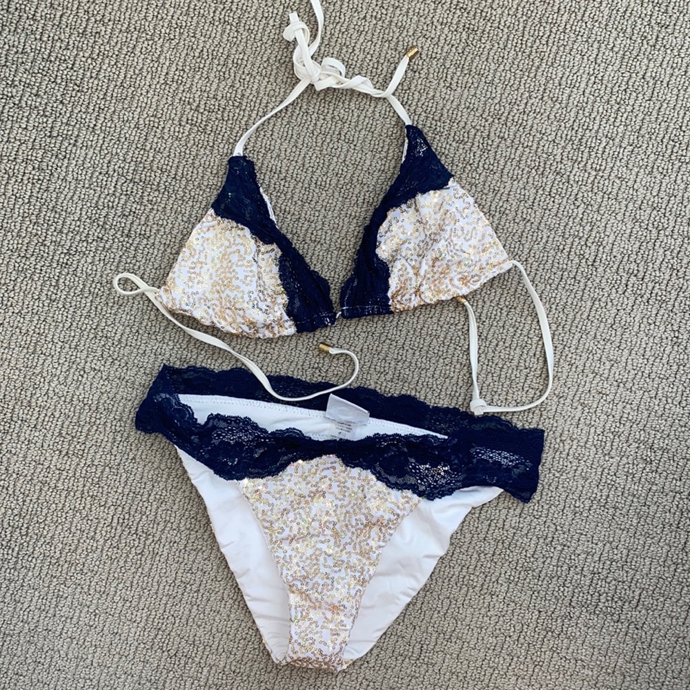 BEACHBUNNY SWIM